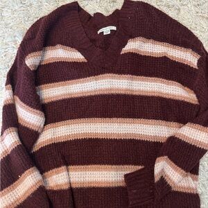 American Eagle Outfitters Burgundy and Pink Sweater